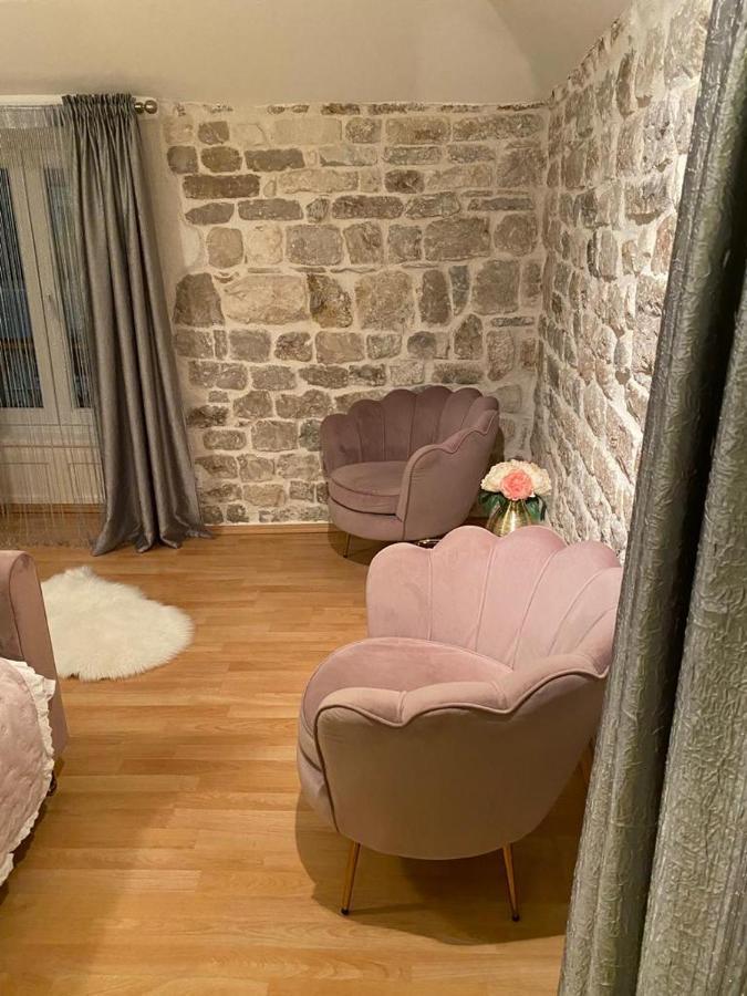 Private In Diocletians Palace Apartment *