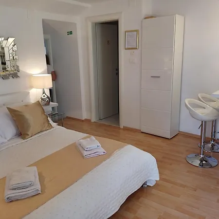 Private Apartments In Diocletians Palace Split Exterior foto