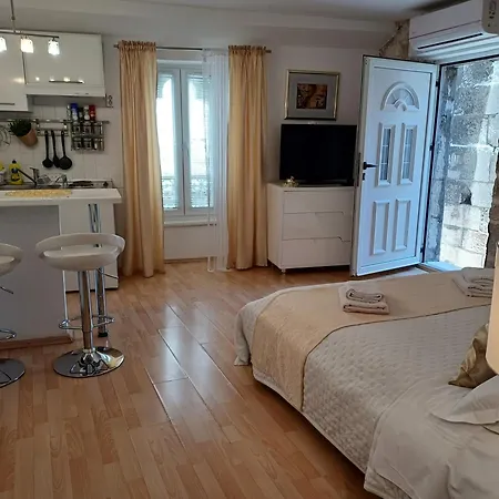 Private Apartments In Diocletians Palace Split Exterior foto